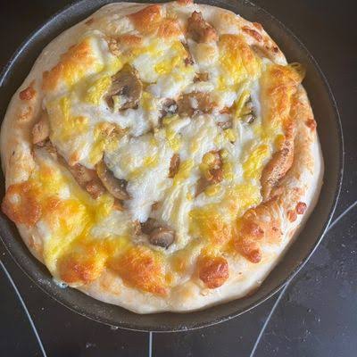 پیتزا خانگی چیکن سوخاری